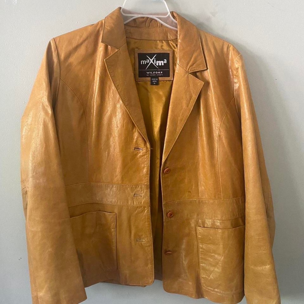 Women’s Leather Jacket